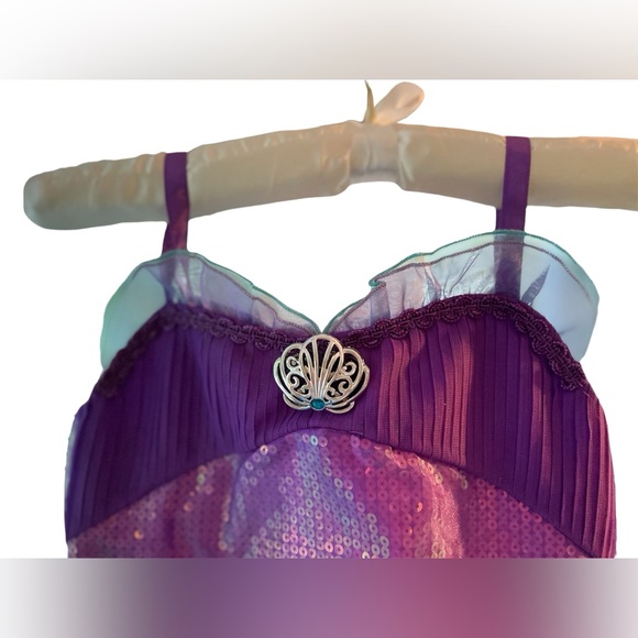 Ariel - The Little Mermaid - Disney Castle Collection Mermaid Gown - Picture 3 of 6